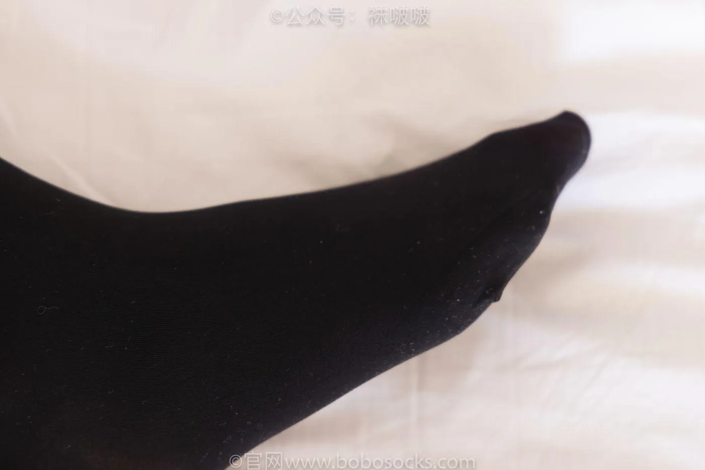 [BoBoSocks袜啵啵]NO.053 小甜豆-皮鞋、厚黑丝、黑色蕾丝船袜 [143P]插图6